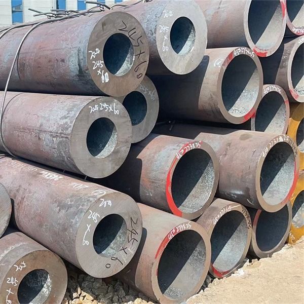 أنابيب الفولاذ غير الملحومة المنتهية بالحر سمك الحائط 1.65mm ASTM A106B a312 gr tp304l