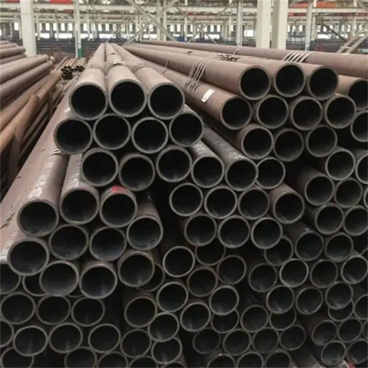 أنابيب الأنبوب غير الملحومة المصنوعة من الفولاذ الكربوني ST37 C45 A106 Gr.B A53 20# 45# Q355B